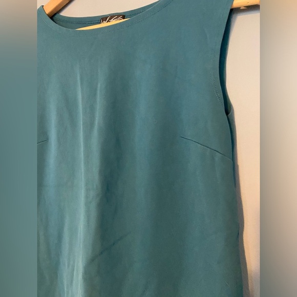 Lord & Taylor Blue Sleeveless Tank Top - Picture 2 of 4